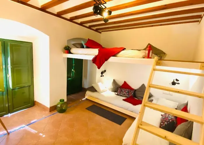 Bed & Breakfast Hostel Plaza Mayor Corredera