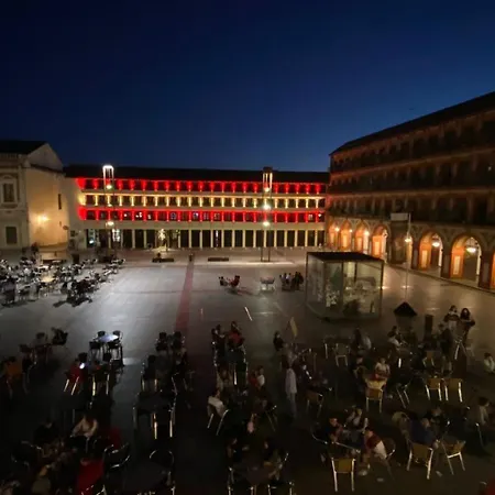 Bed & Breakfast Hostel Plaza Mayor Corredera 3*