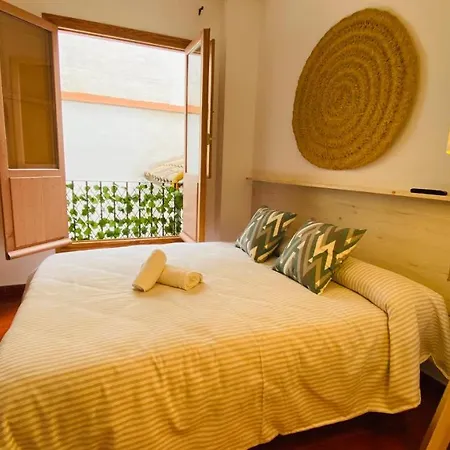 Hostel Plaza Mayor Corredera Bed & Breakfast 3*